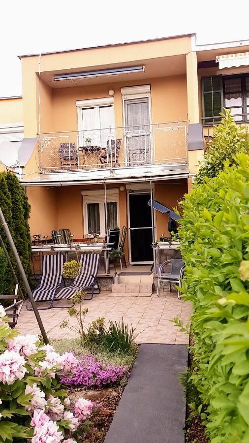 Libis Apartman Buk Ngoại thất bức ảnh
